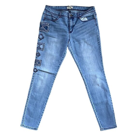 Forever 21 Faded Skinny Jeans with Patched Detailed Patterns on Side | Blue | Si - Picture 1 of 7